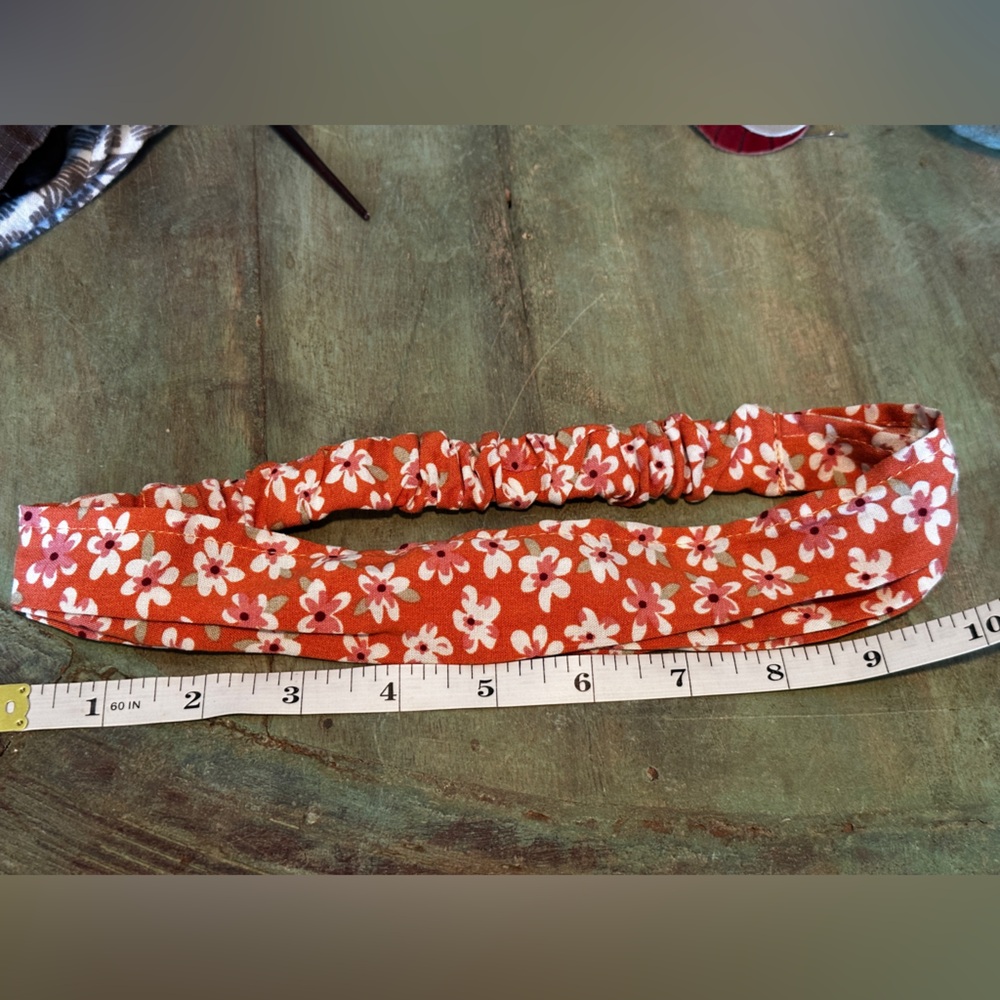 Hair Accessories - Picture 8 of 11
